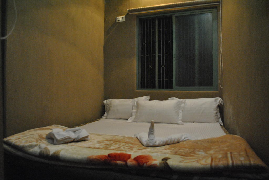 Shri Guest House Варанаси Номер фото